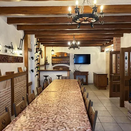 Vivienda Turistica Jardin Con Encanto Y Piscina