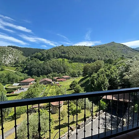 Vivienda Turistica Jardin Con Encanto Y Piscina