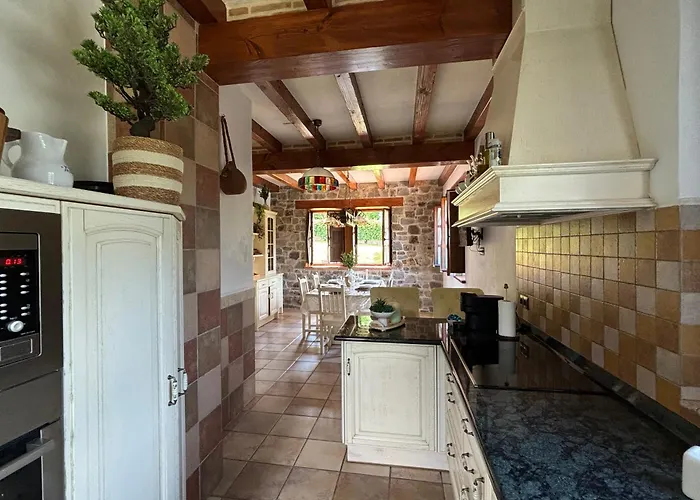 Vivienda Turistica Jardin Con Encanto Y Piscina Villa