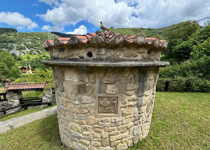 Villa Vivienda Turistica Jardin Con Encanto Y Piscina Emaldia