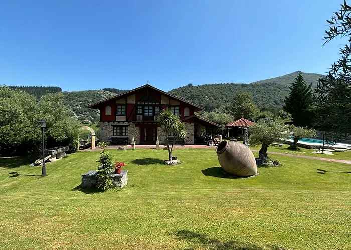 Vivienda Turistica Jardin Con Encanto Y Piscina Villa Emaldia