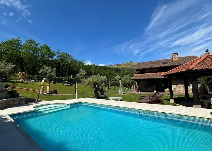 Vivienda Turistica Jardin Con Encanto Y Piscina * Emaldia