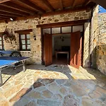 Vivienda Turistica Jardin Con Encanto Y Piscina Emaldia
