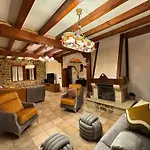 Vivienda Turistica Jardin Con Encanto Y Piscina *