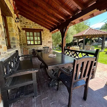 Vivienda Turistica Jardin Con Encanto Y Piscina *