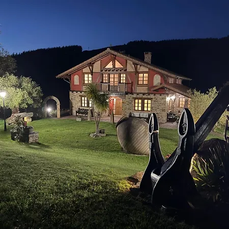 Villa Vivienda Turistica Jardin Con Encanto Y Piscina Emaldia