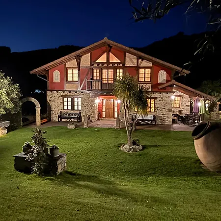 Villa Vivienda Turistica Jardin Con Encanto Y Piscina