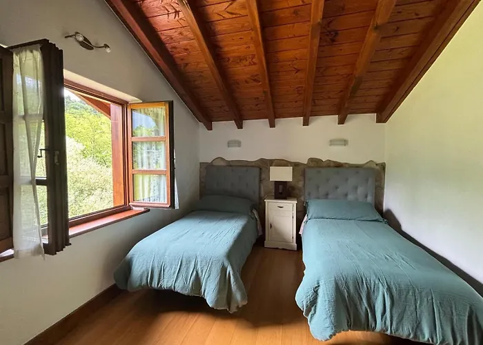 Вилла Vivienda Turistica Jardin Con Encanto Y Piscina Emaldia