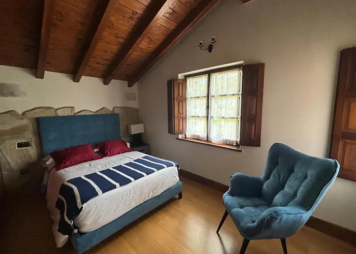 Vivienda Turistica Jardin Con Encanto Y Piscina Emaldia