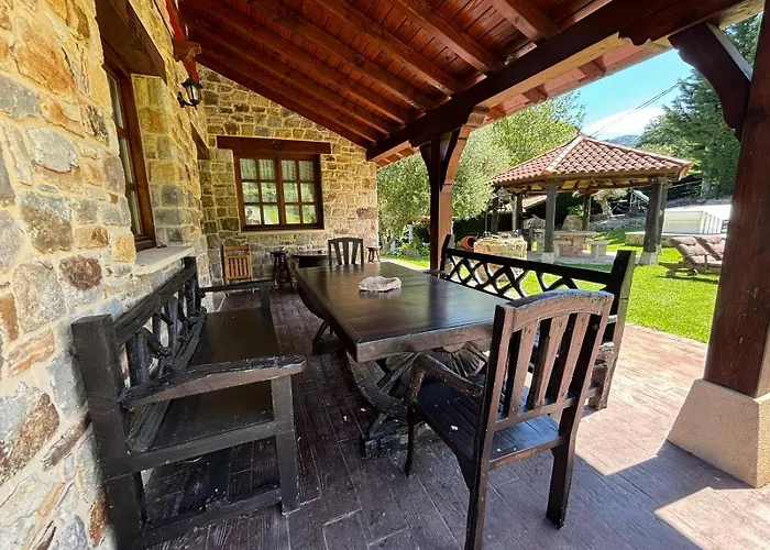 Vivienda Turistica Jardin Con Encanto Y Piscina *