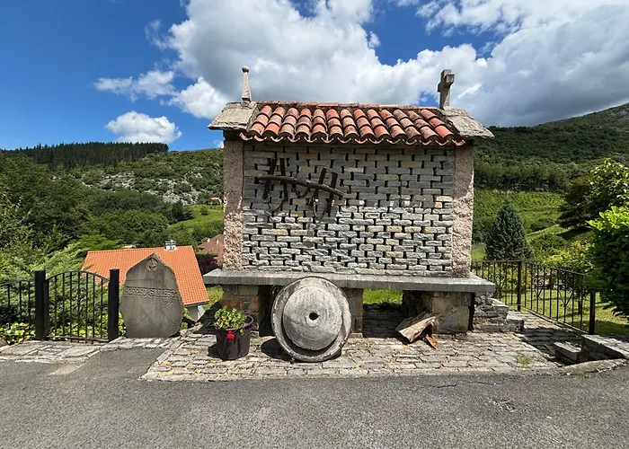 Vivienda Turistica Jardin Con Encanto Y Piscina * Emaldia